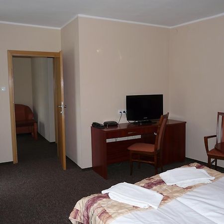 Golecin Noclegi Poznan Room photo